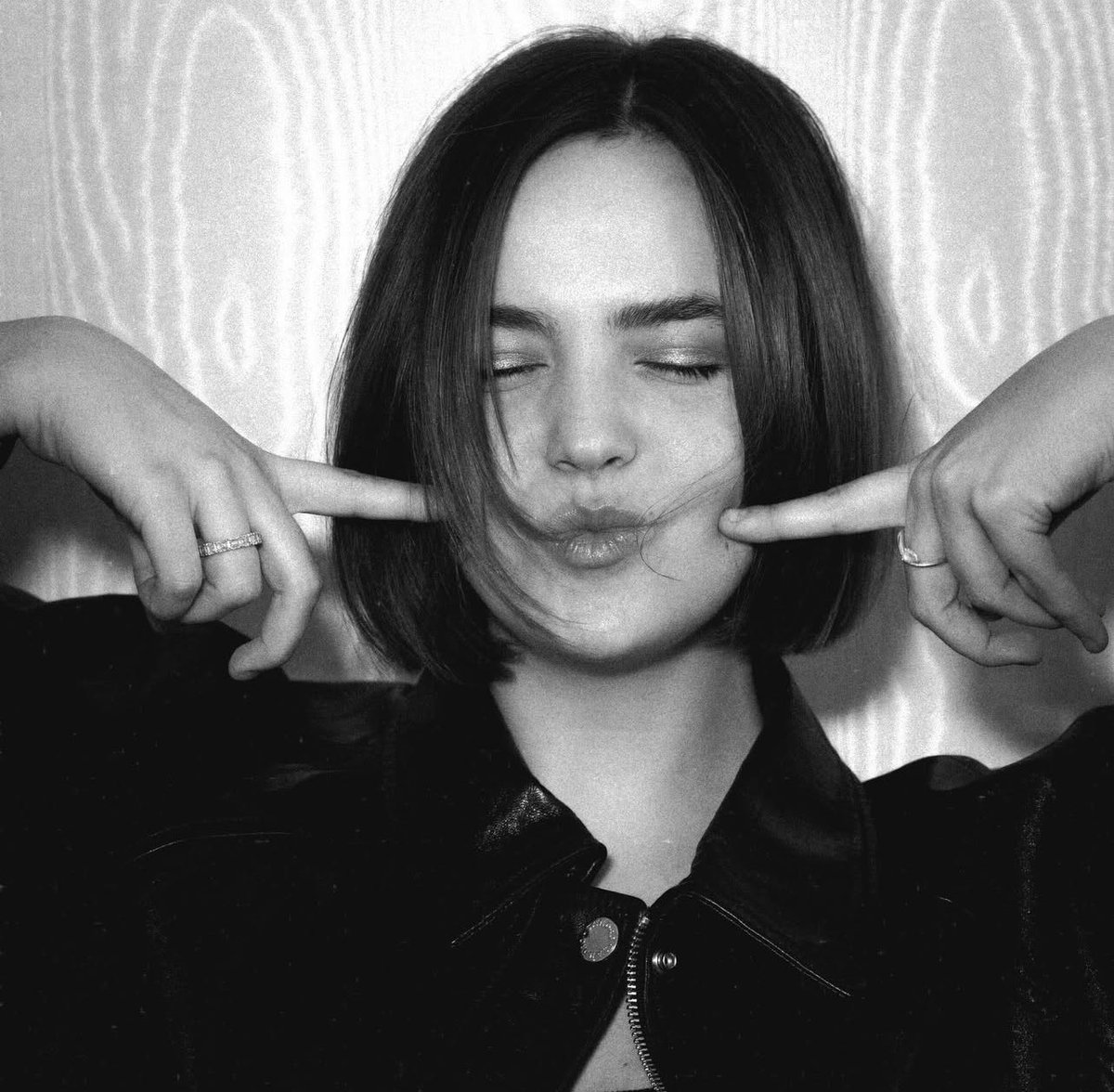 𝓐ggie 𝓑racken tweet media