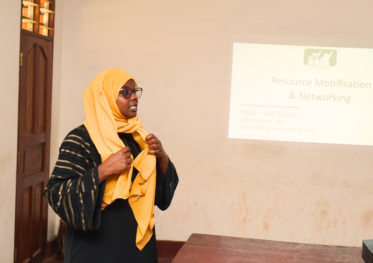 EACHRights's tweet photo. In Rabai, Kilifi, we partnered with @amnesty and @esrc_hakijamii  to strengthen grassroots CSOs, boosting skills in project management, resource mobilization, networking, and advocacy, empowering communities to engage duty bearers and drive lasting reforms. https://t.co/CdC7oJVazs