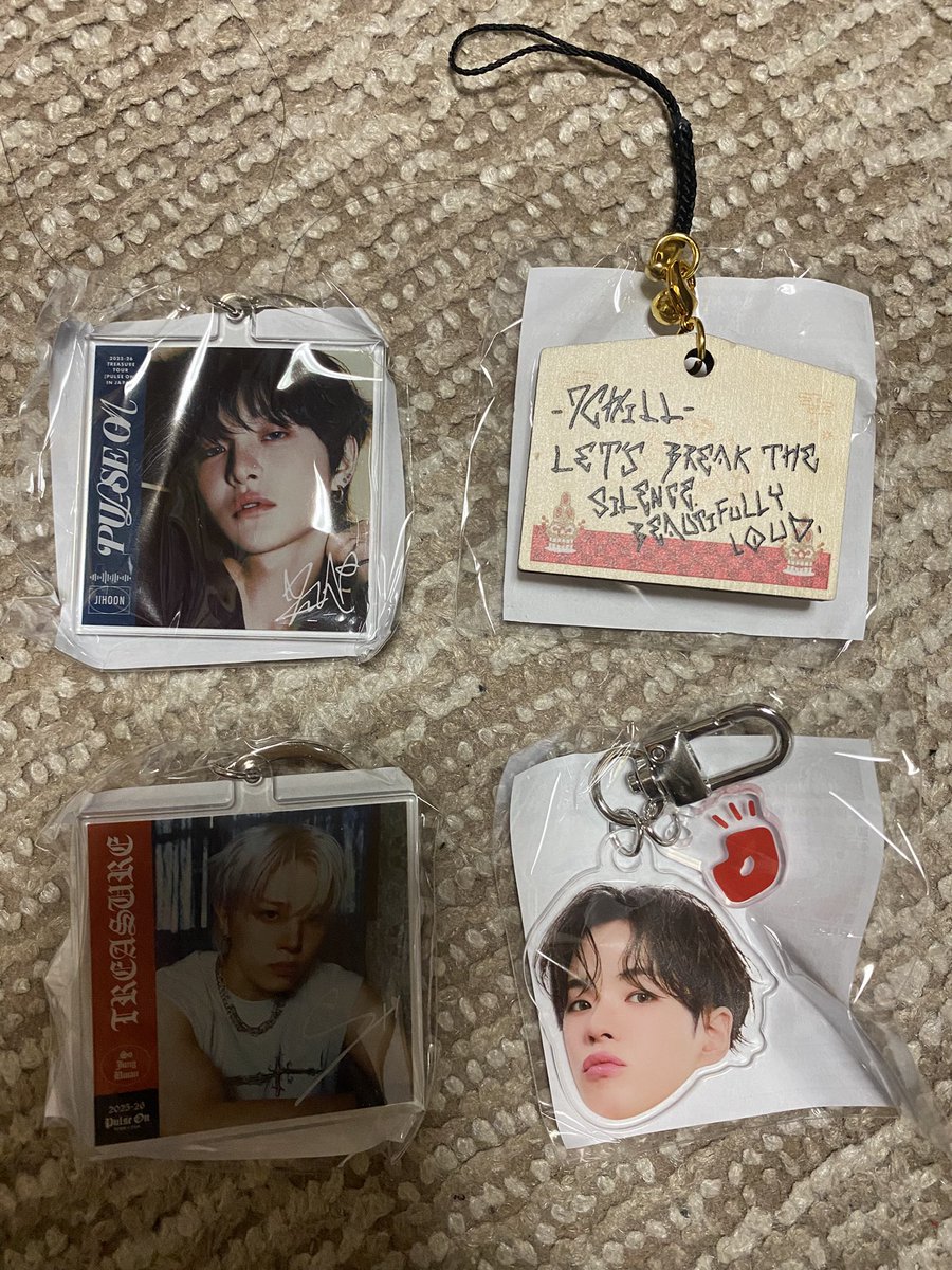 yochiii_woopy tweet media