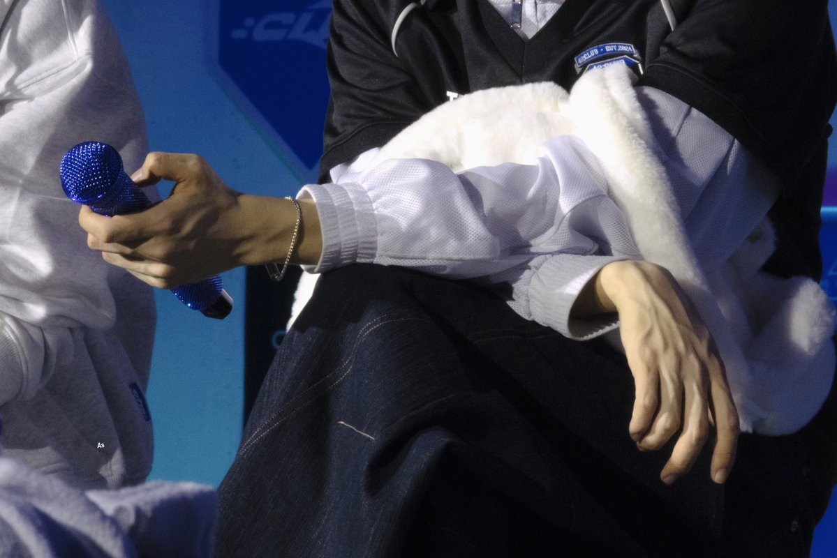 After Sunset tweet media