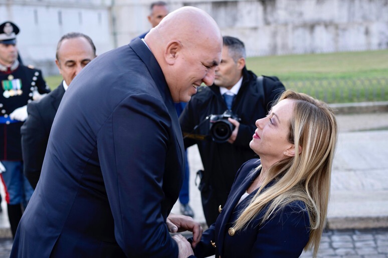 Mario Nawfal tweet media