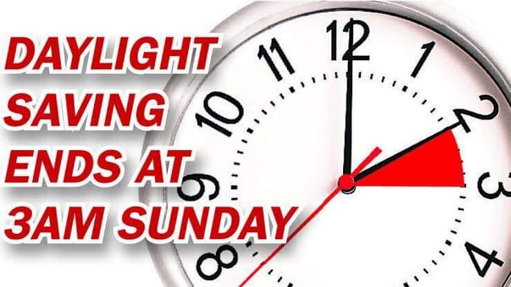 MalleeWeather's tweet photo. It's that time of year again 1 hour of extra sleep. https://t.co/piCRLO6FZm