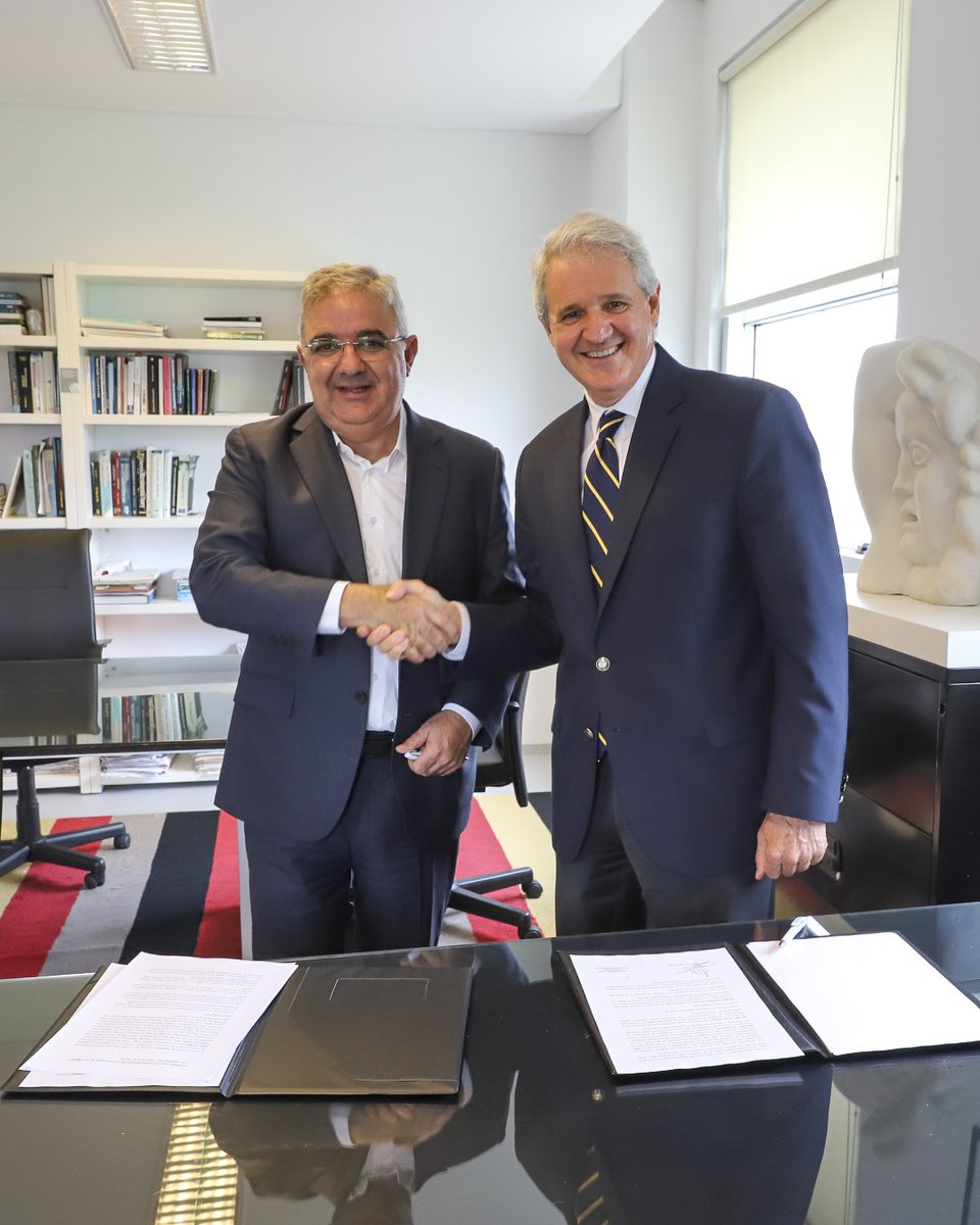 Universidad Torcuato Di Tella tweet media