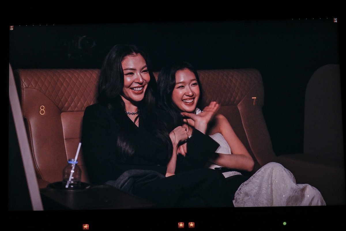 วายเลิฟยู tweet media