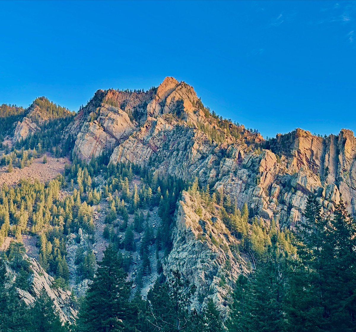 HikingLawyer's tweet image. A series of shots from El Dorado Canyon, December 2025

#colorado #solohike #outdooradventures #hikemore