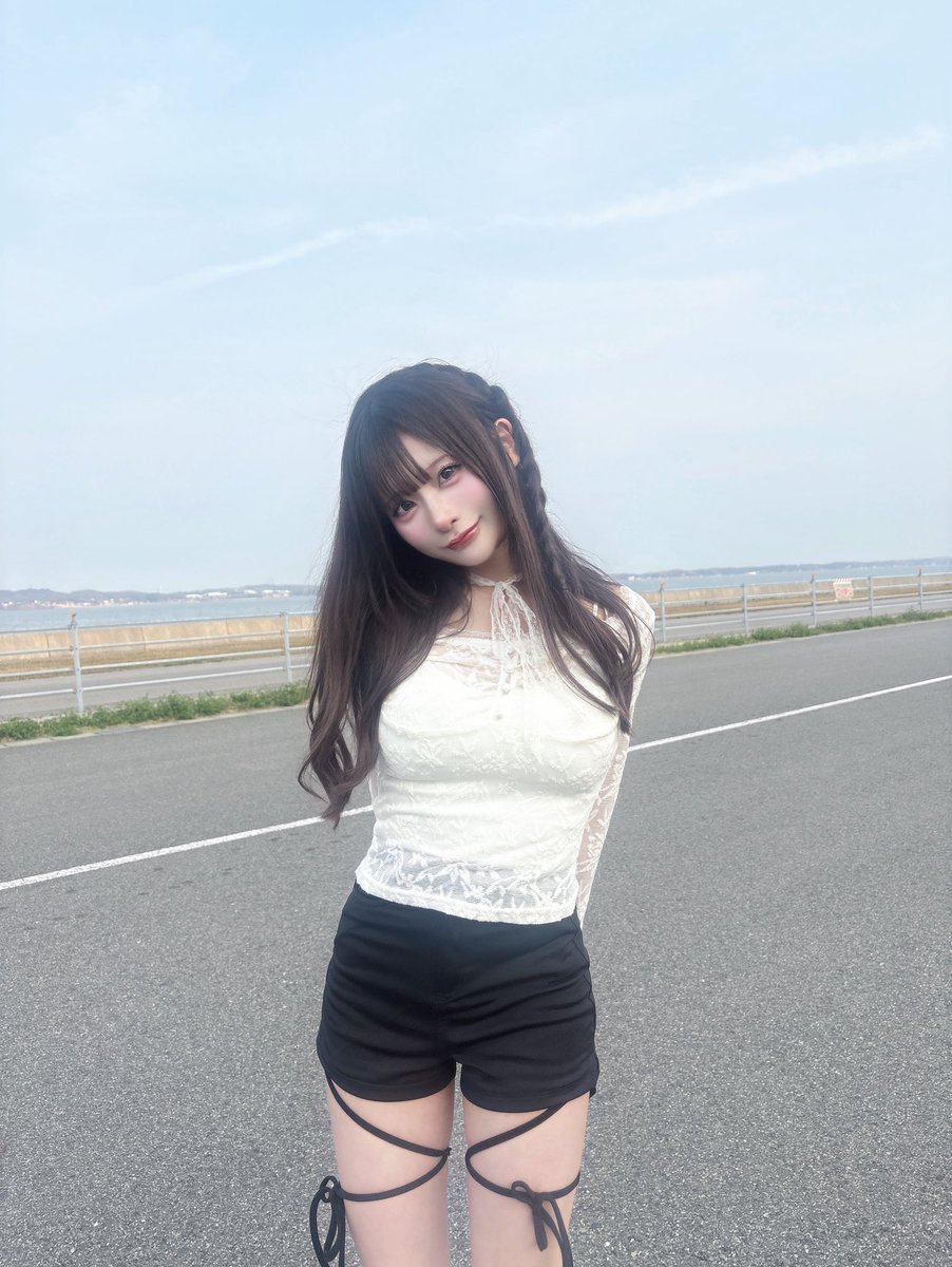 甘狼ろあ【べロティカ】 tweet media