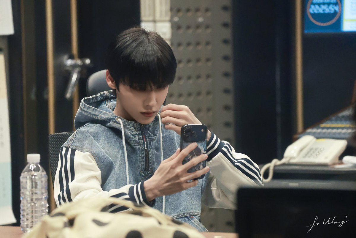 forwoong tweet media