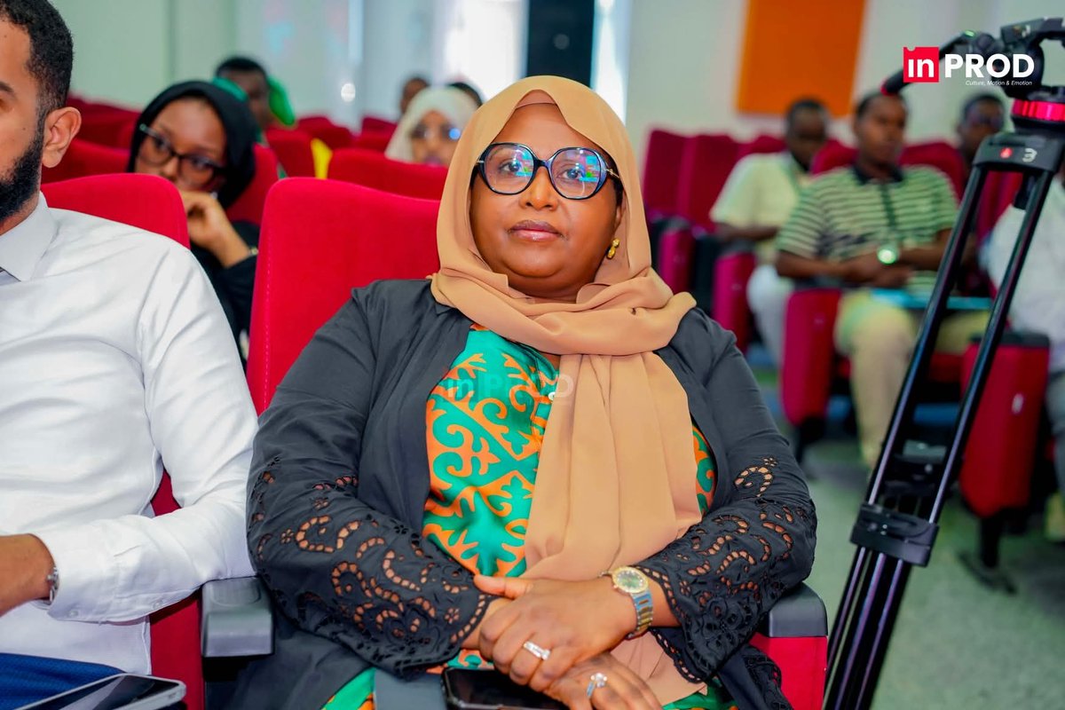 Centre de Leadership et de l’Entrepreneuriat - CLE tweet media