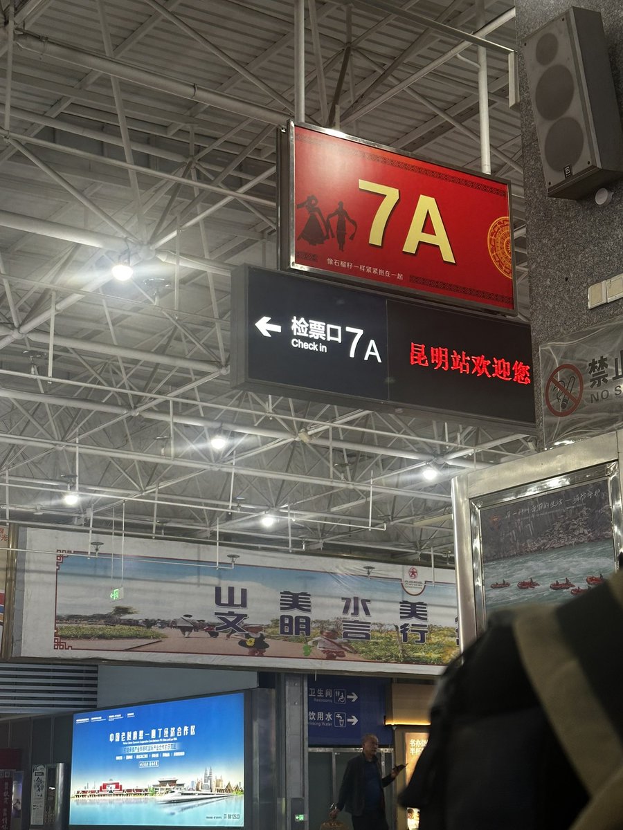 喵是喵 tweet media