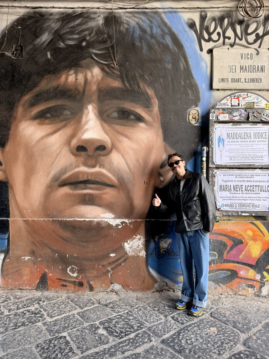 harry estilos tweet media