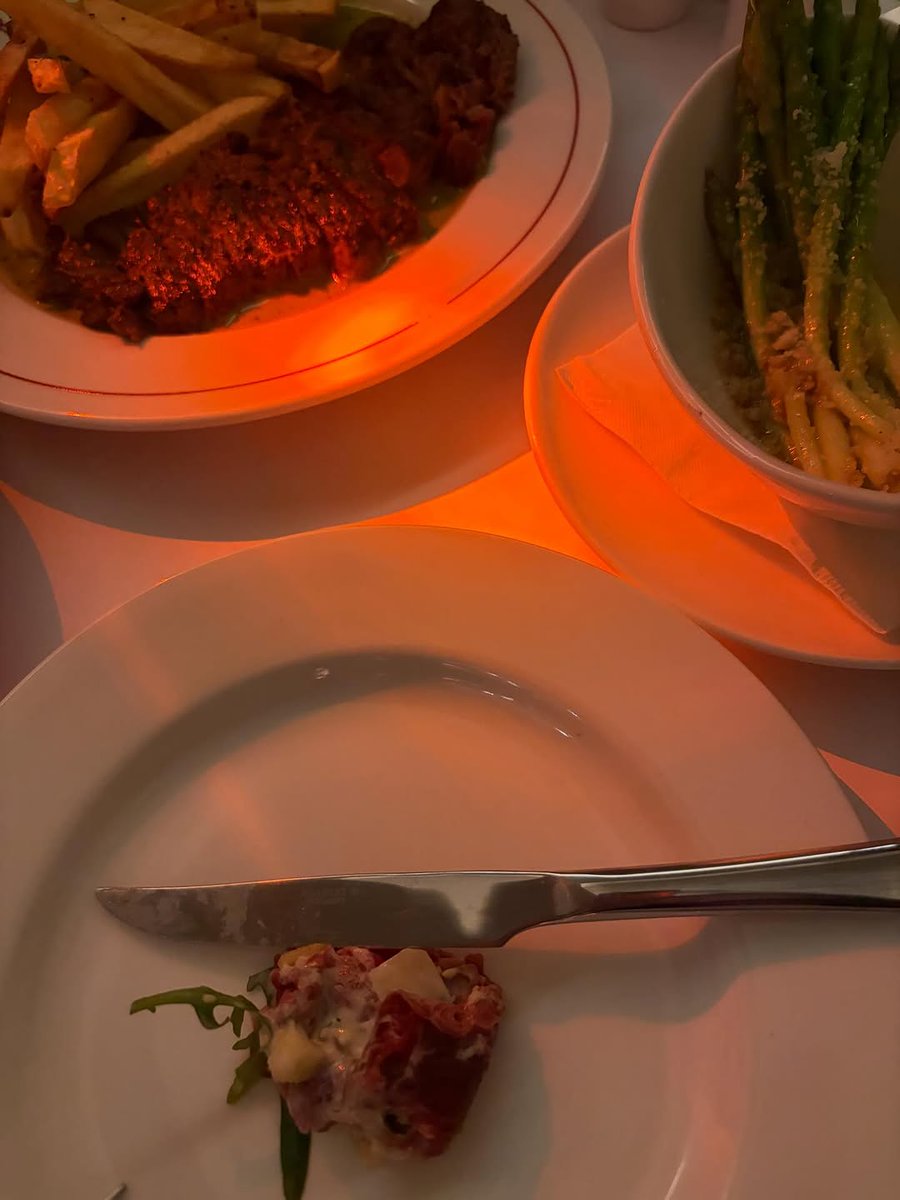 Icel. 🐛 tweet media