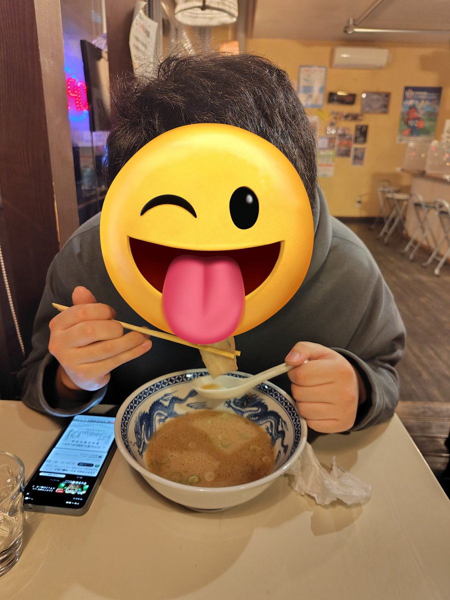 ばーてん tweet media