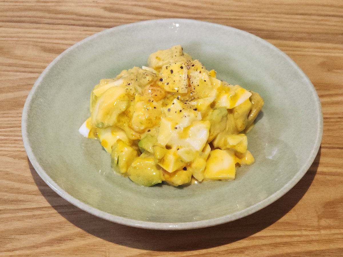 こしま tweet media