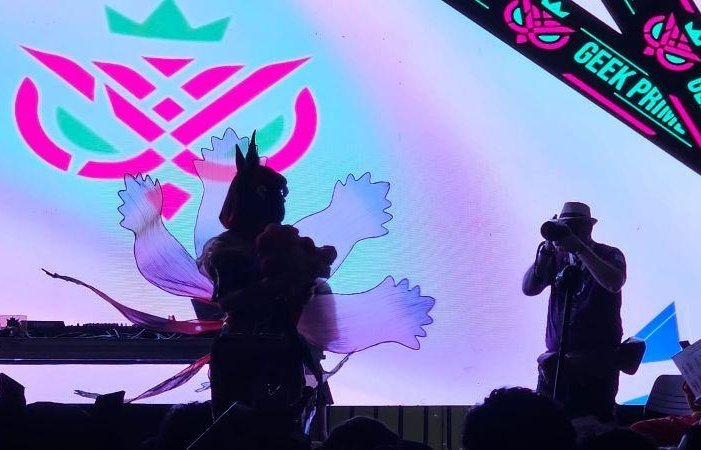 Alice Dias tweet media