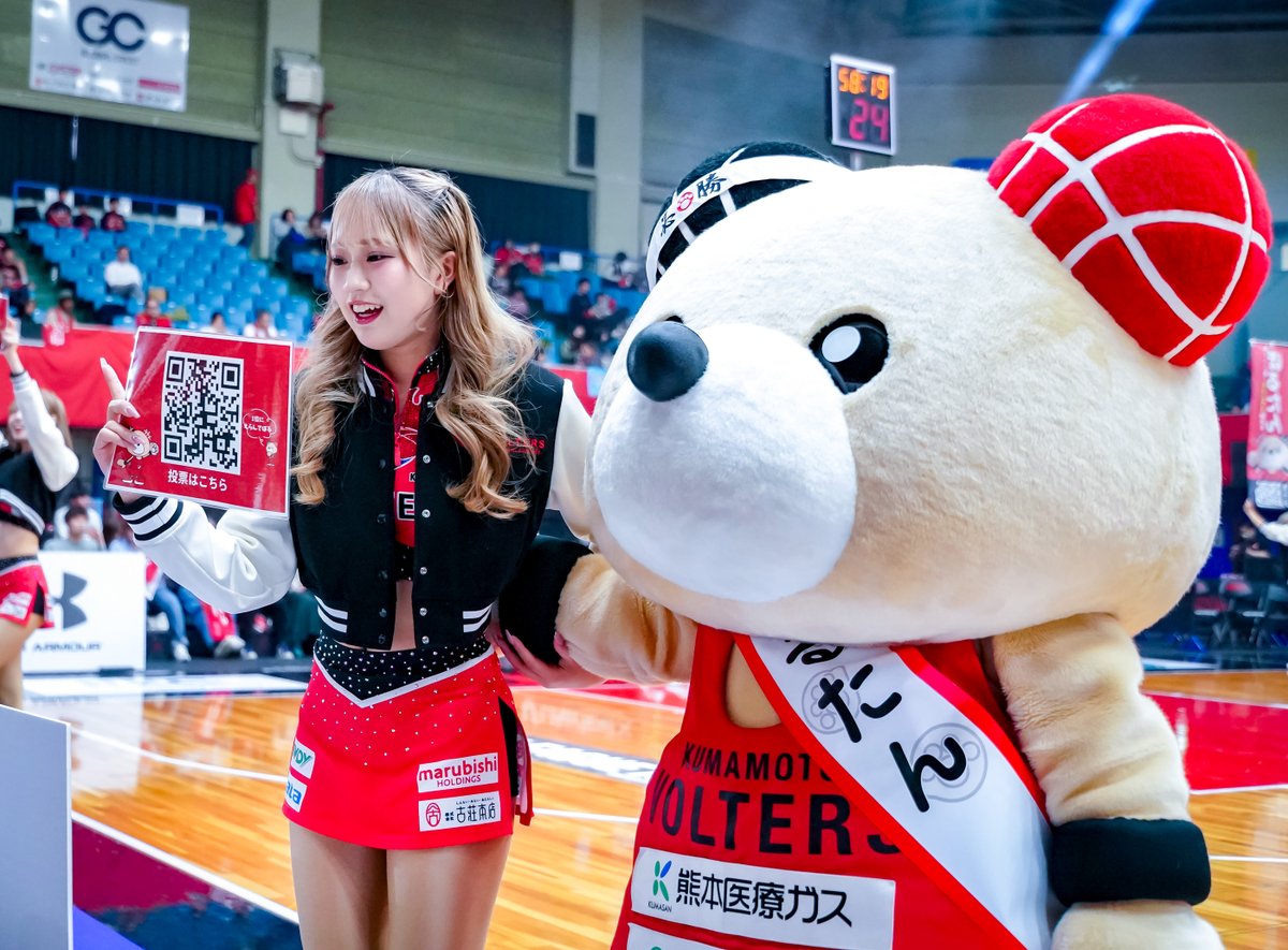 Photographer HIRO tweet media