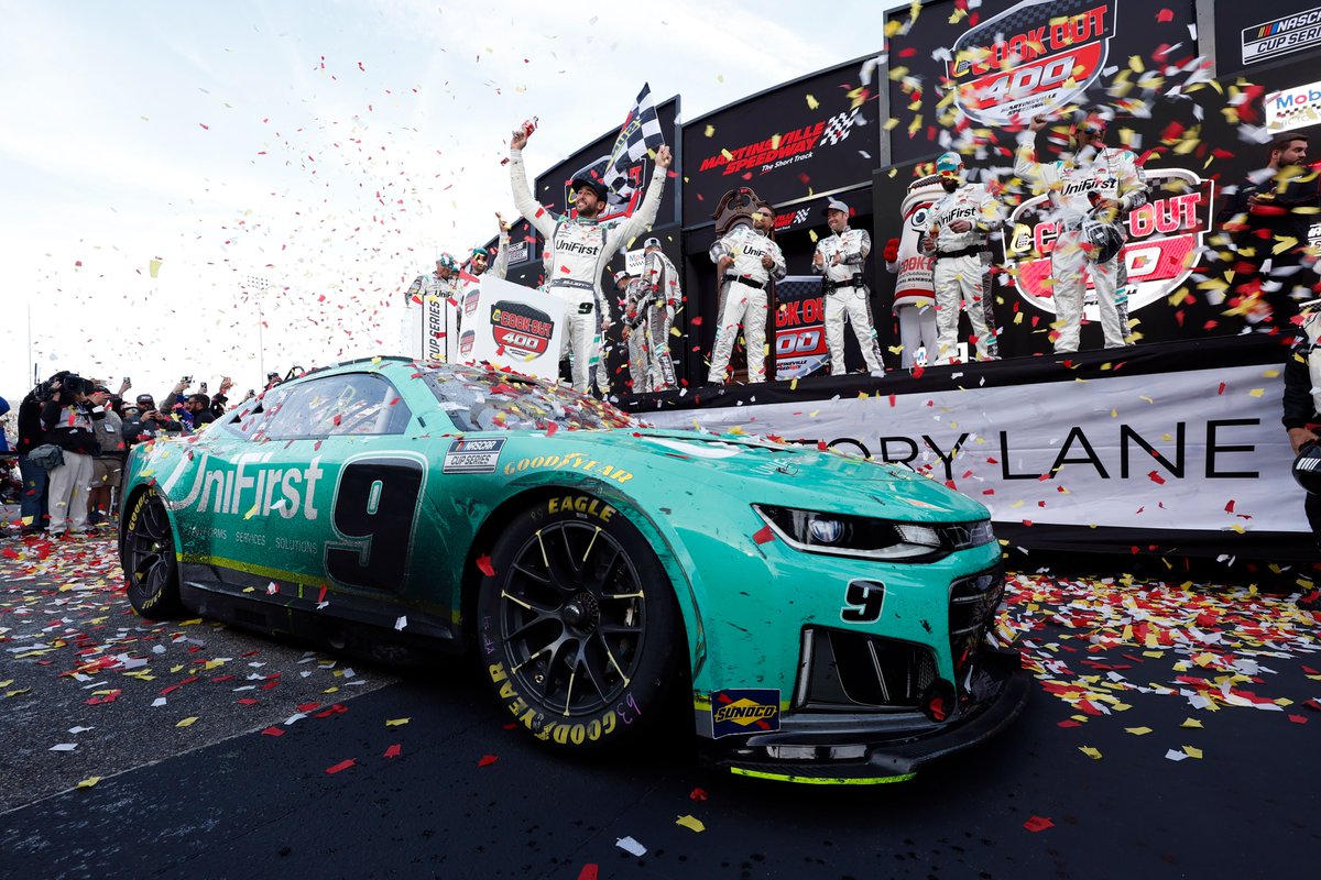 Lionel_Racing's tweet photo. Chase loves him some Cook Out confetti 🥳

➡️ https://t.co/8gGkJjxwn4 https://t.co/op9VwPWcSR