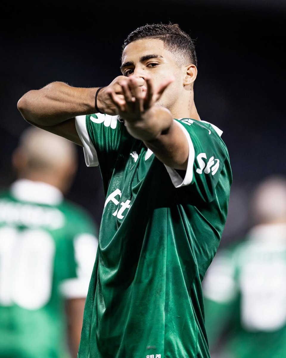 ɾժ 𓃟 tweet media