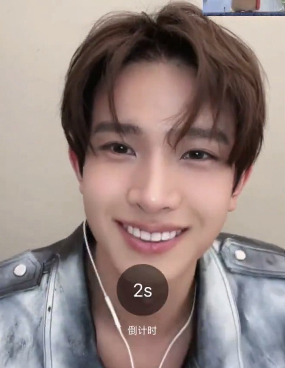 ¹⁰⁰⁹ tweet media