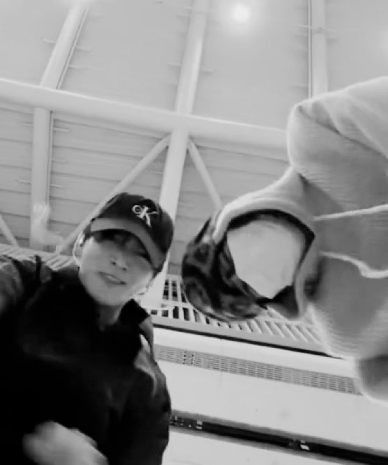 𝐷𝑖𝑑𝑖 tweet media