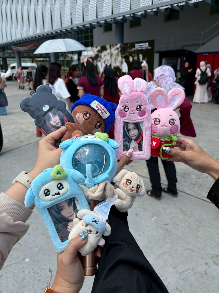 nad. 🥀 tweet media