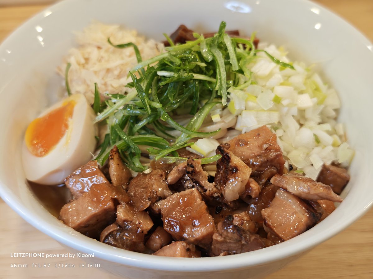 やずX@スマホで写真撮りまくるブロガー tweet media