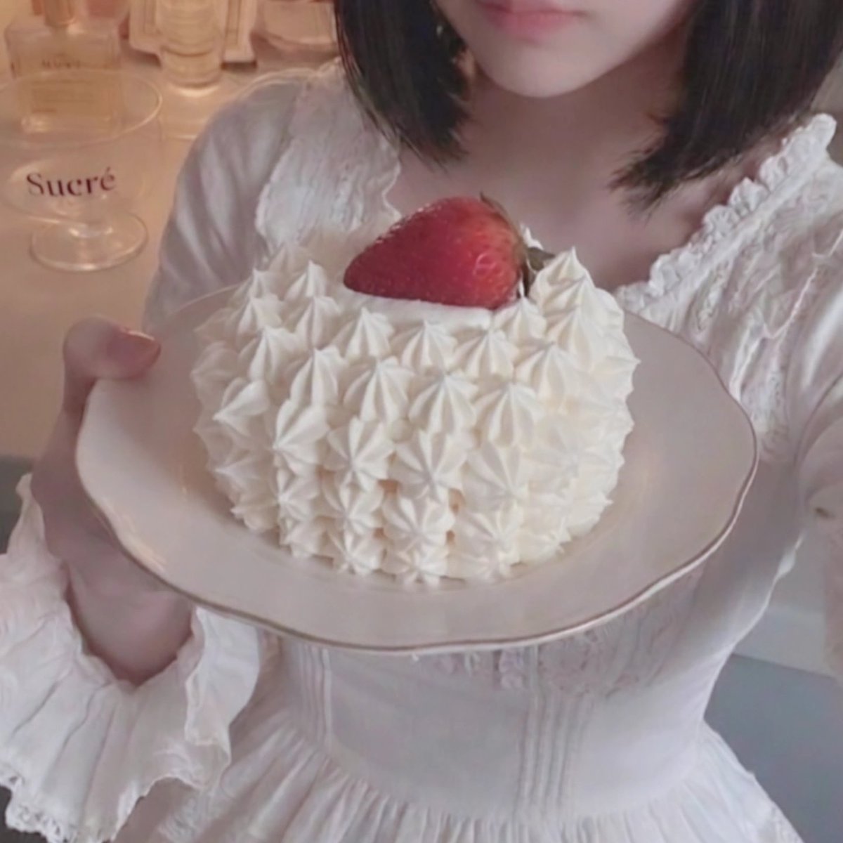 𝓜𝒪𝒦𝒜 tweet media