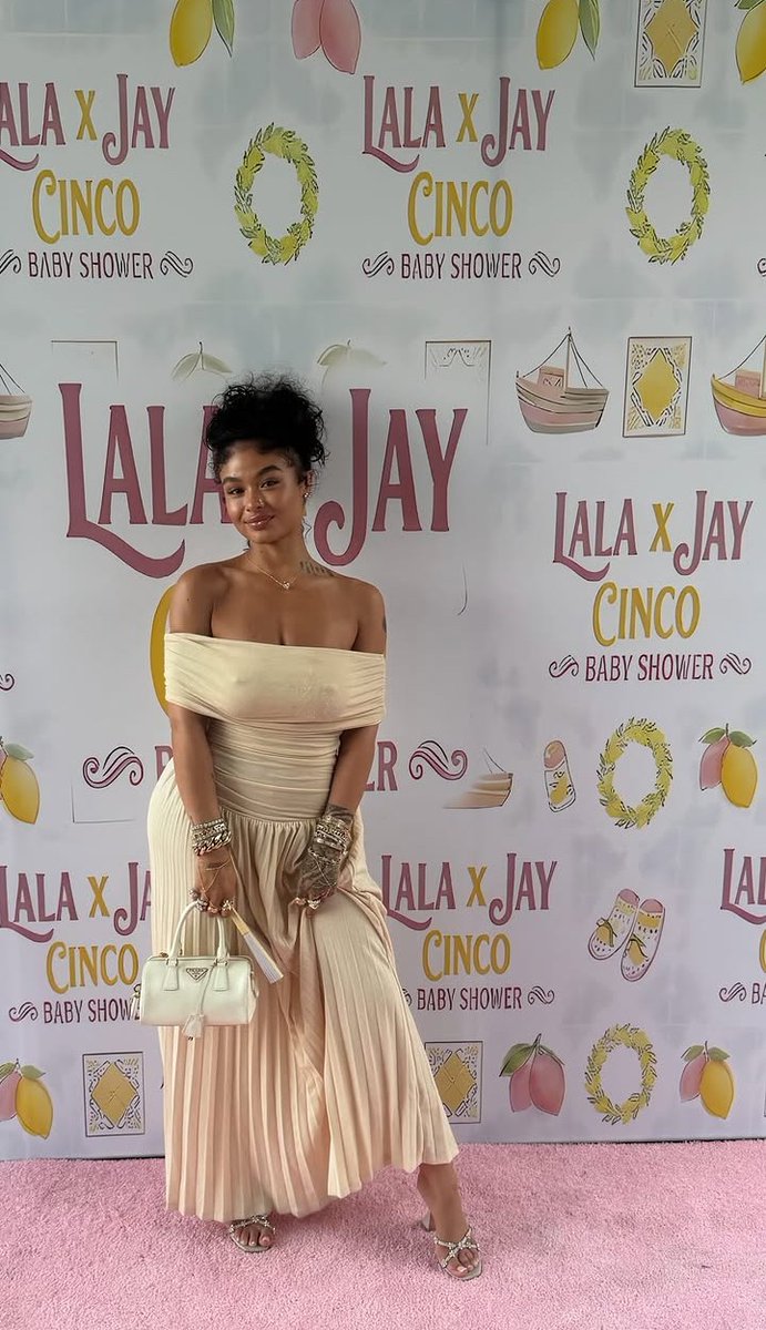 $kyla Bug ❤️🐞 tweet media