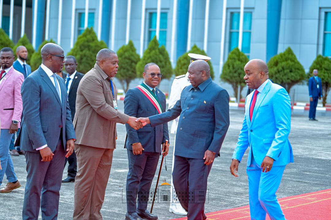 Ntare Rushatsi House tweet media