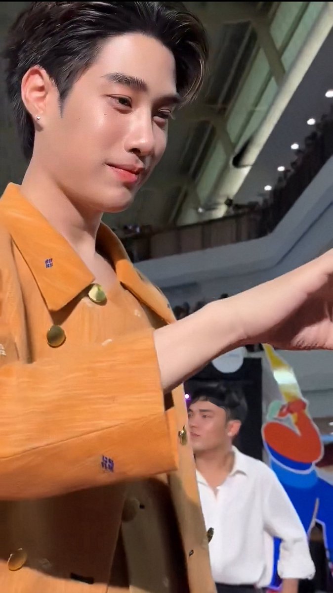 จูจูนี่รักสงบ tweet media