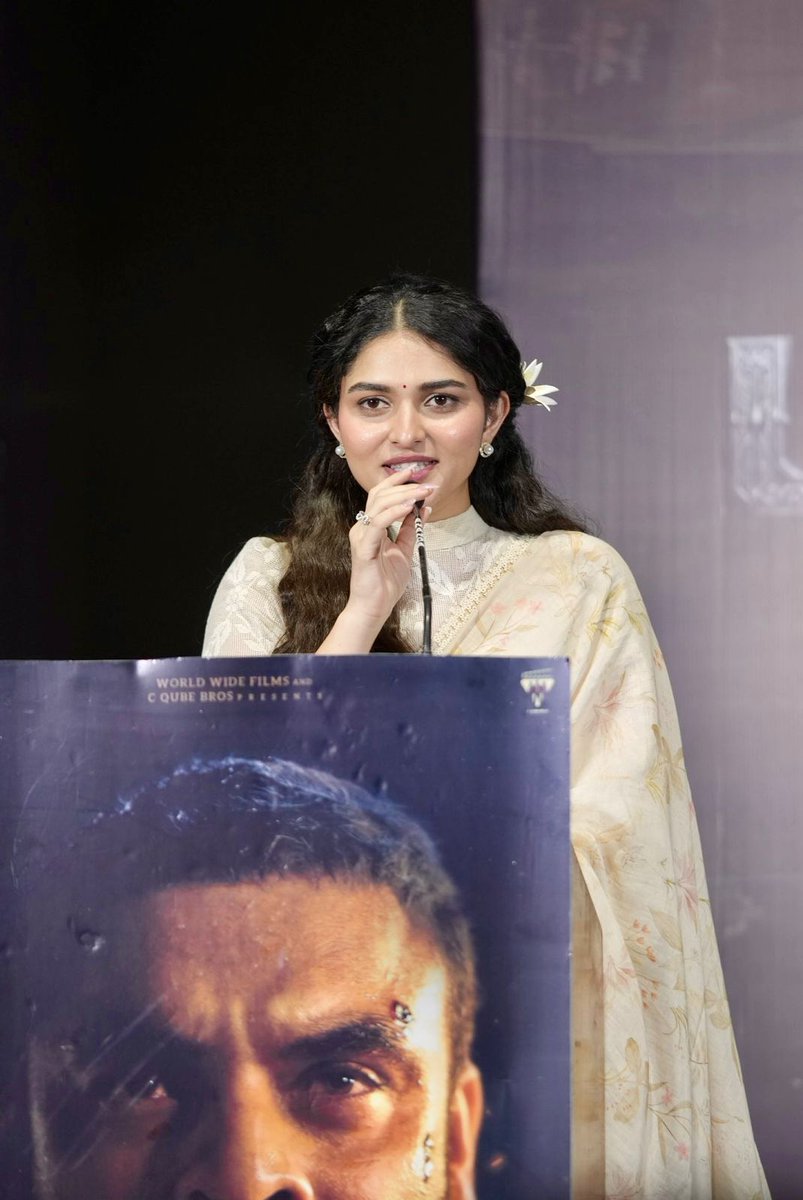 Kᴏʟʟʏ Sᴛᴜᴅɪᴏꜱ ™ tweet media