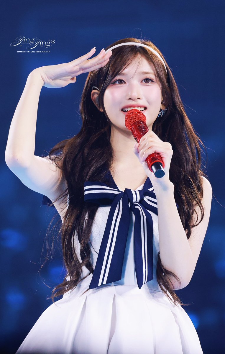 0322

이서뭘 찾고 있을까？🍓❤️

 #이서  #아이브 #アイヴ #LEESEO #이서 #イソ #ive