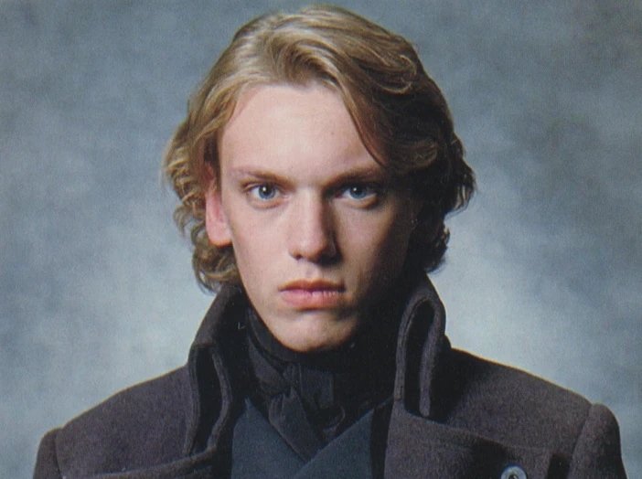 💫чароhetero💫 tweet media