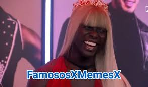 ColombiaSincera's tweet photo. @dav_nx Yo en cambio anhelo que saquen a ese mueble de #CAMPANITA q es tan tibio, mas bien desabrido,  yo no entiendo como ha durado tanto en #LaCasaDeLosFamososoCol3 En cambio sacaron a la bella @manugomezfranco que era tan agradable ver cada día en #lacasadelosfamososos https://t.co/LgtE7eP3sW