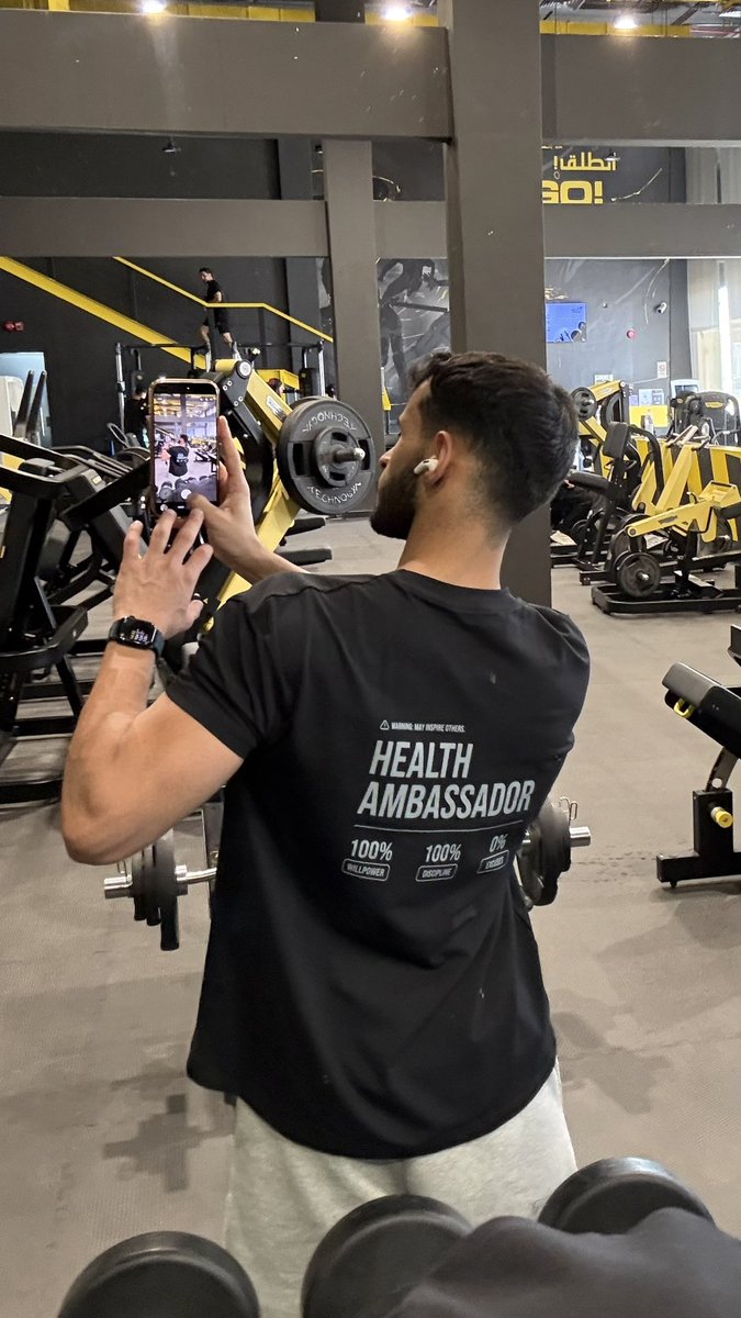 𝙵𝚊𝚑𝚊𝚍 tweet media