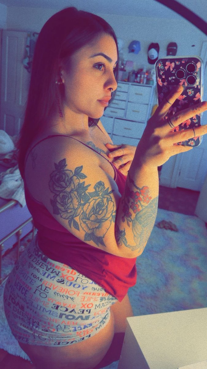 Nena Soo Pretty tweet media