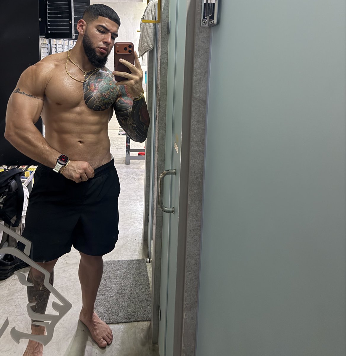 Mr Javier tweet media