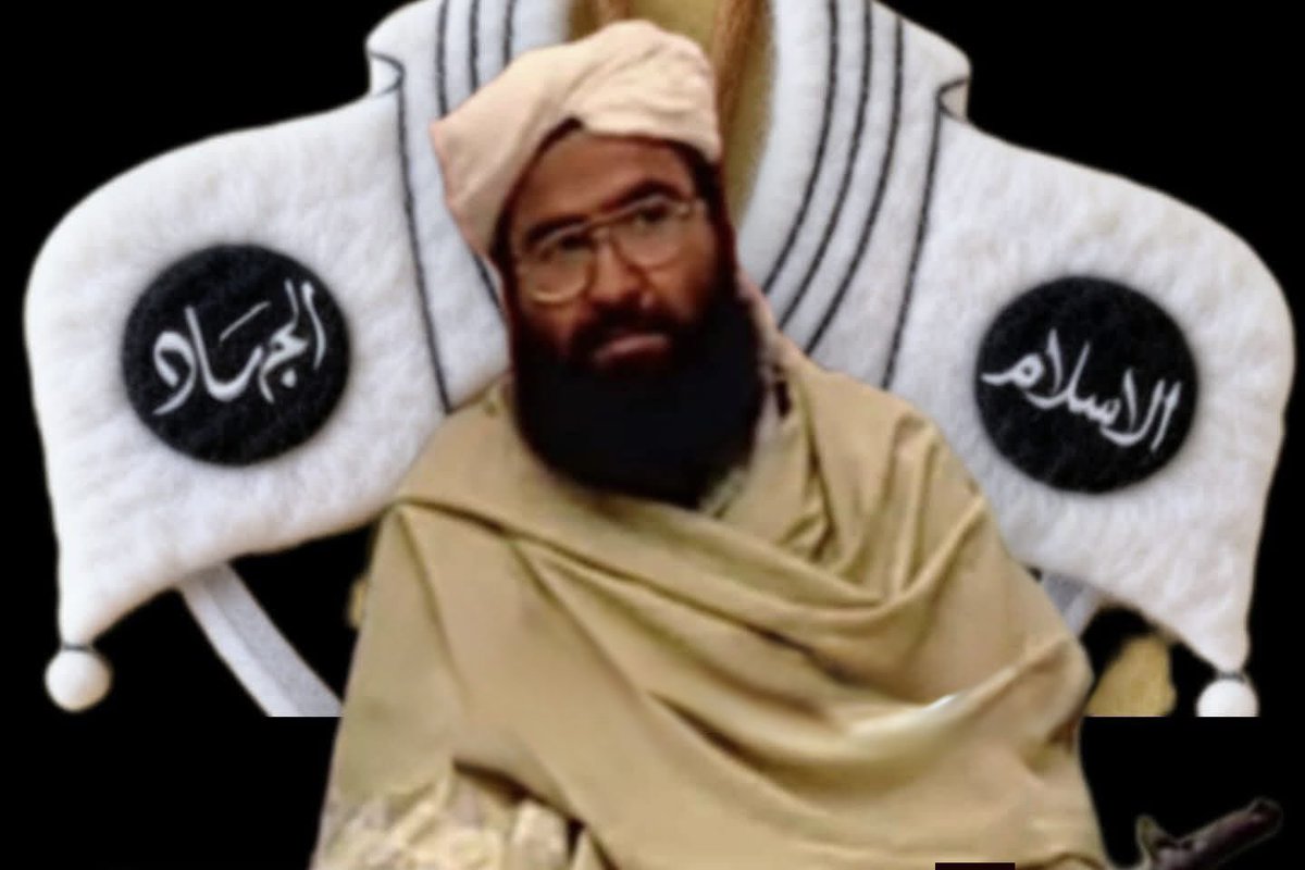 JeM chief Masood Azhar’s elder brother, Mohammed Tahir Anwar, has been found dead under suspicious circumstances. He was in charge of arms training within the JeM terrorist group. Looks like unknown hands are at work once again 😜😎