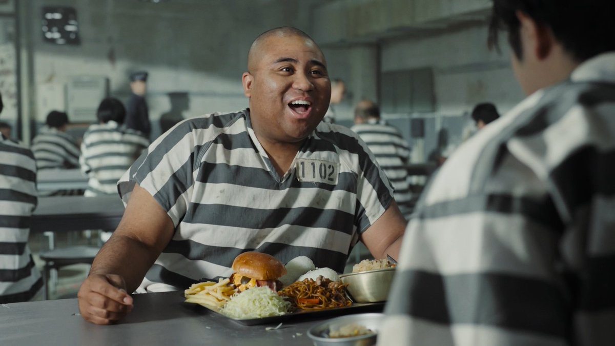 よぉ！お前JGユーミやろうとして捕まったんだって？
俺か？胸元のこいつを見てくれよ
SUPヴェインで1/10/2を出したらぶち込まれちまった！