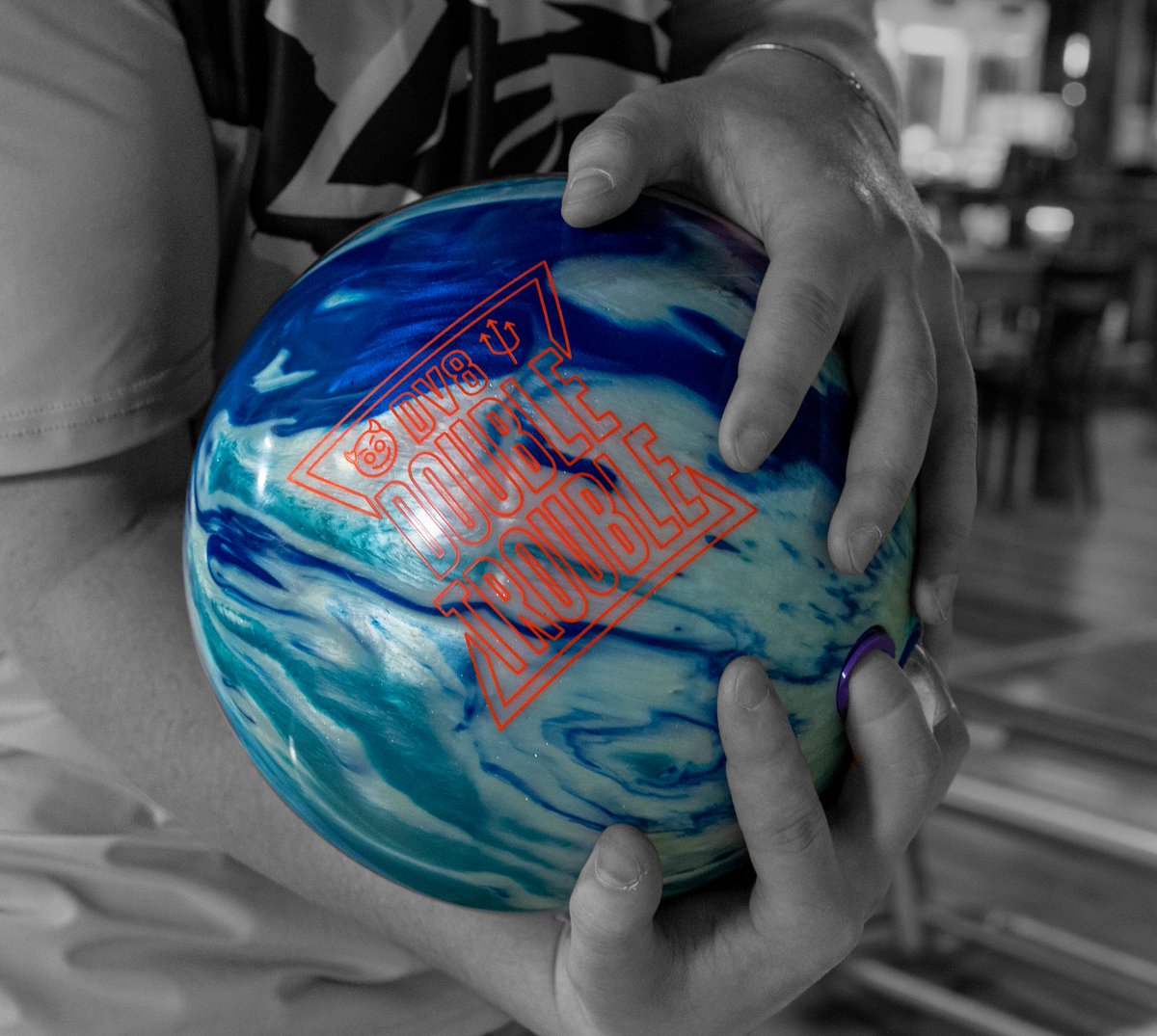 DV8 Bowling tweet media