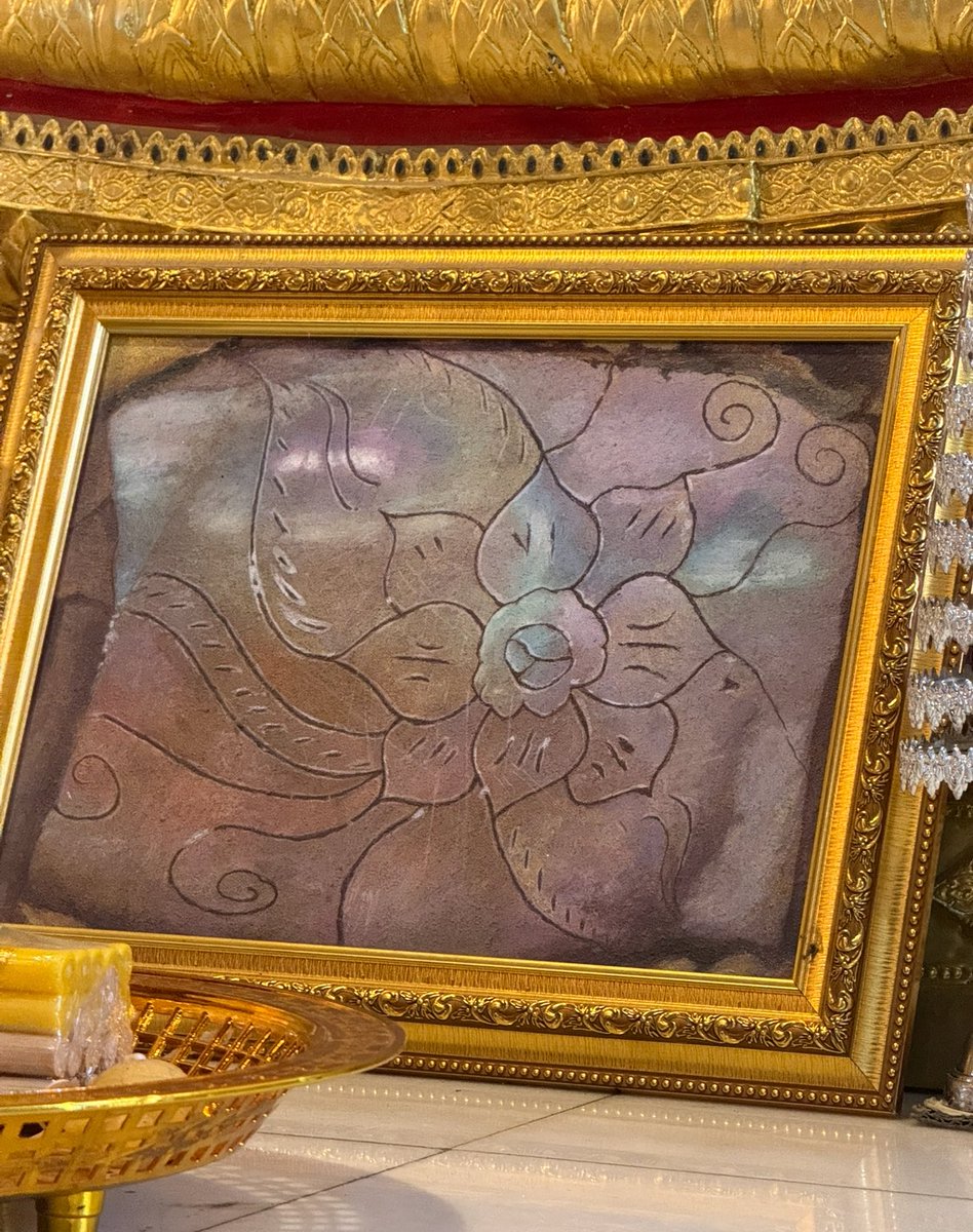 จองชุดฝากถวาย ทักไลน์ @ ค่า 🕉🕉 tweet media