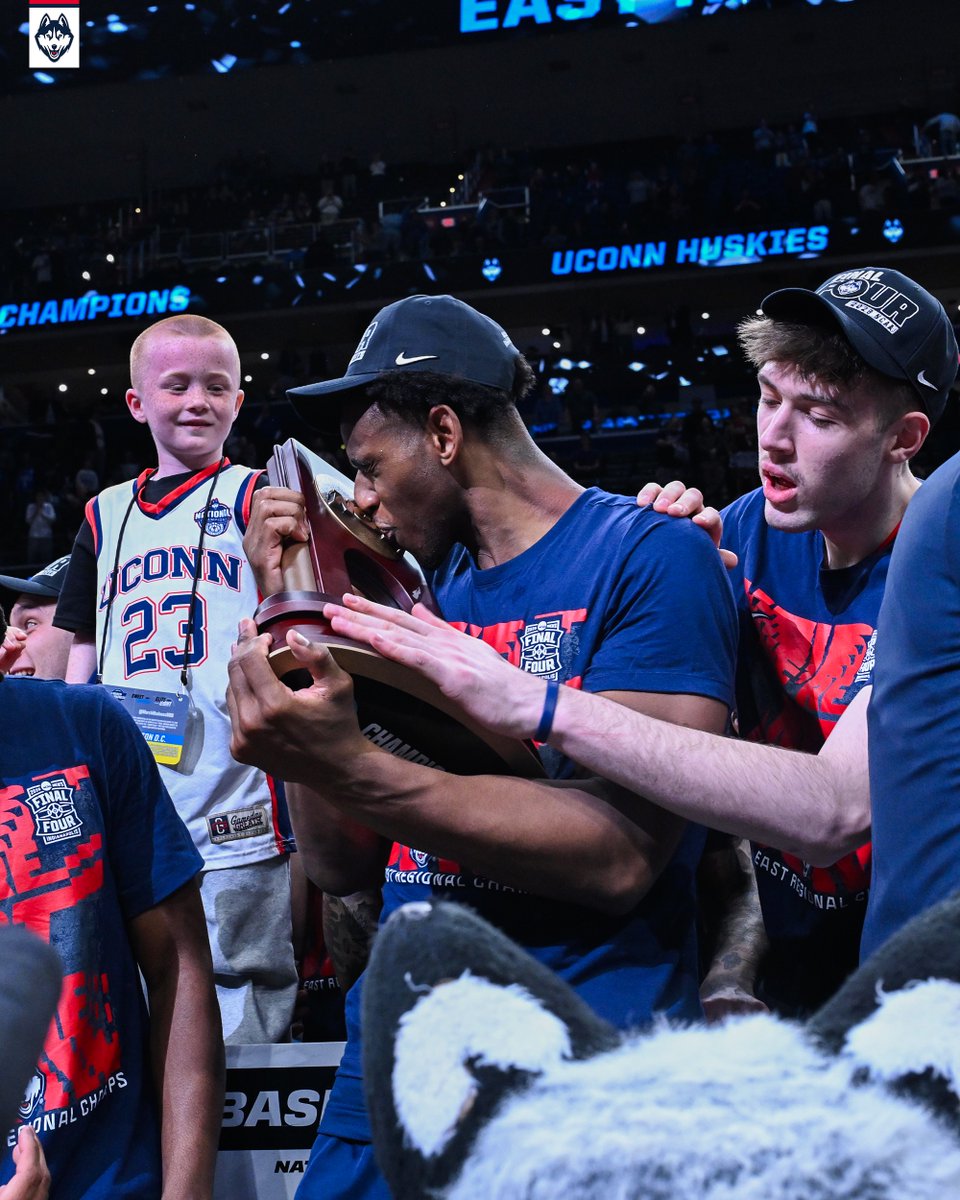 UConn Men's Basketball tweet media