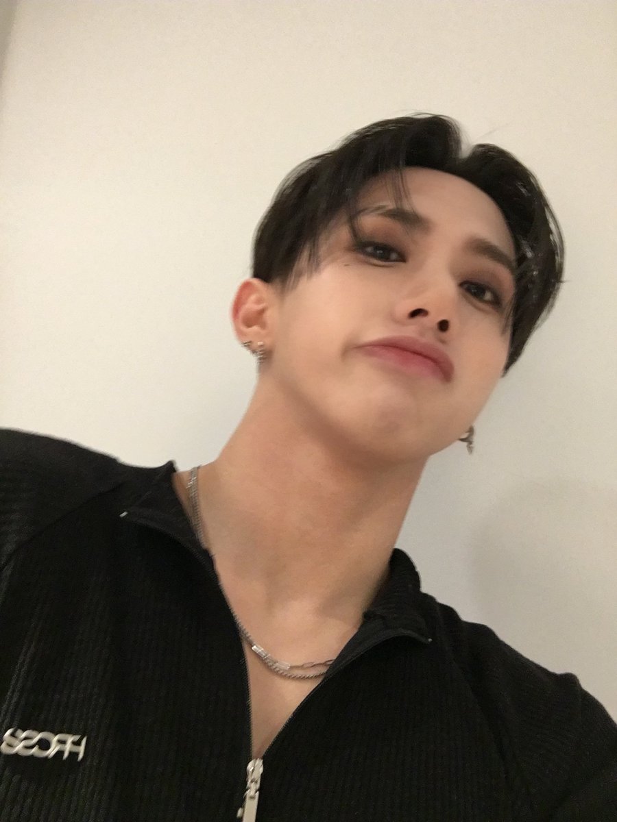 𝑃𝑜𝑡𝑡𝑒𝑟 tweet media