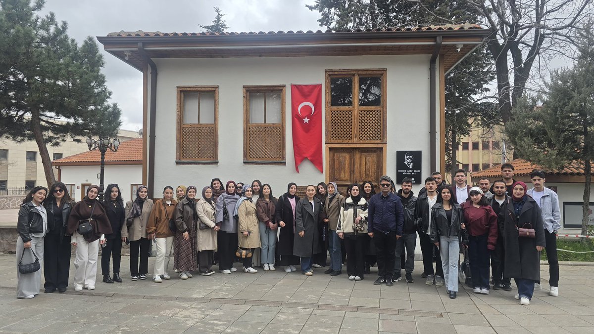 Van Seyrantepe Gençlik Merkezi tweet media