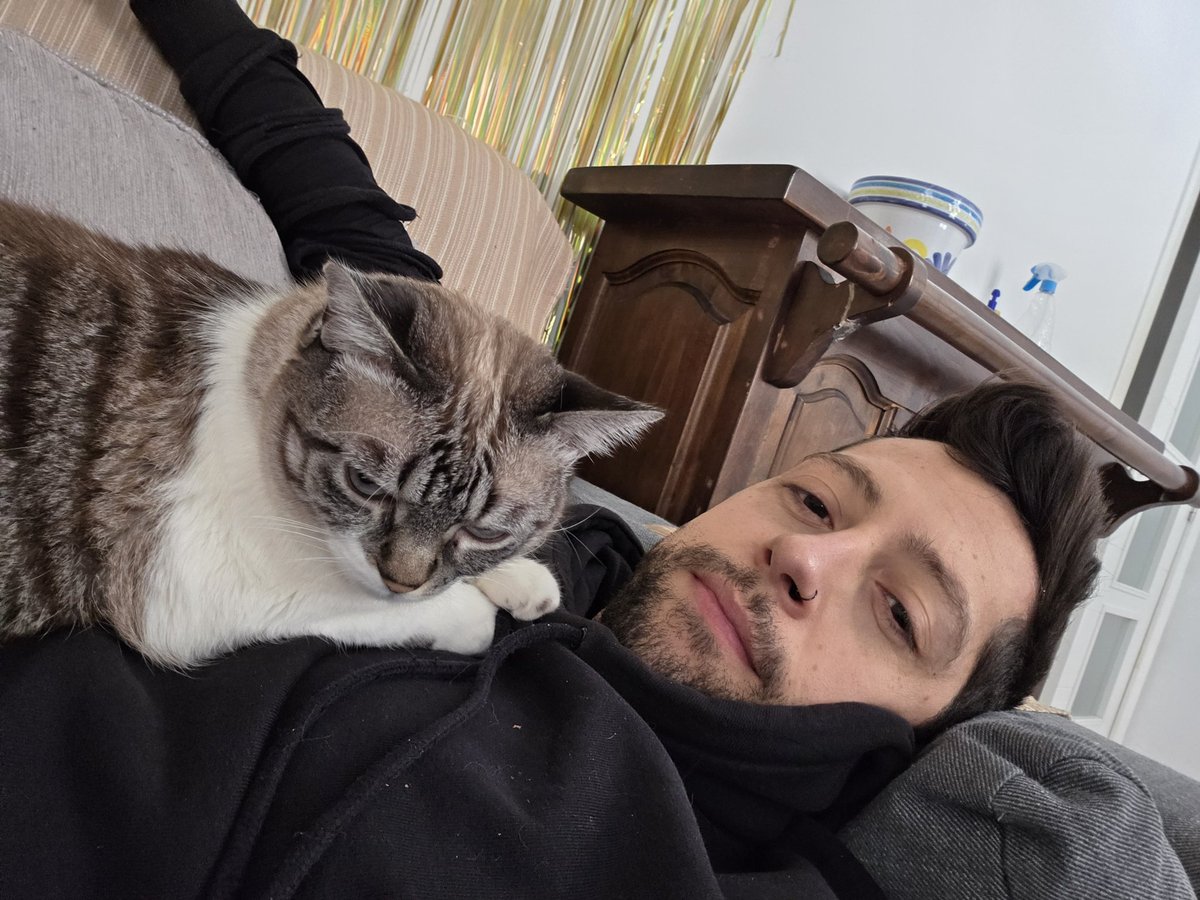 Daniii ❤️ tweet media