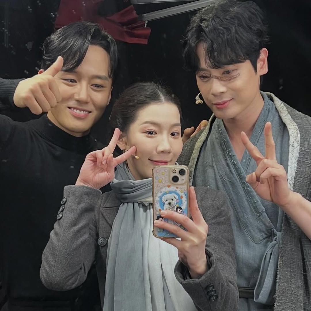 감성배우 보관소 tweet media