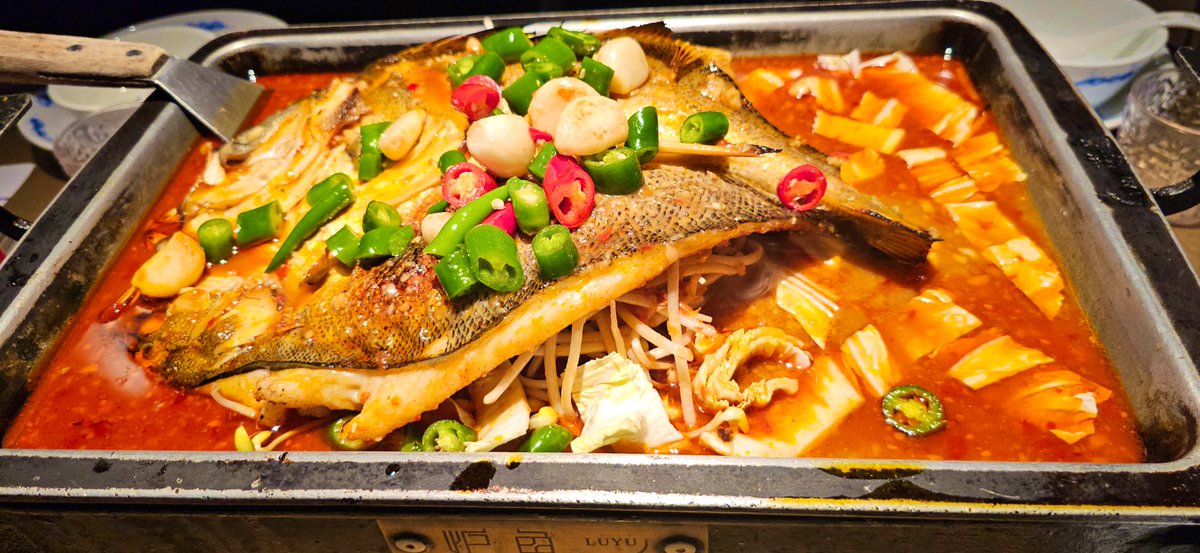 이리리 tweet media