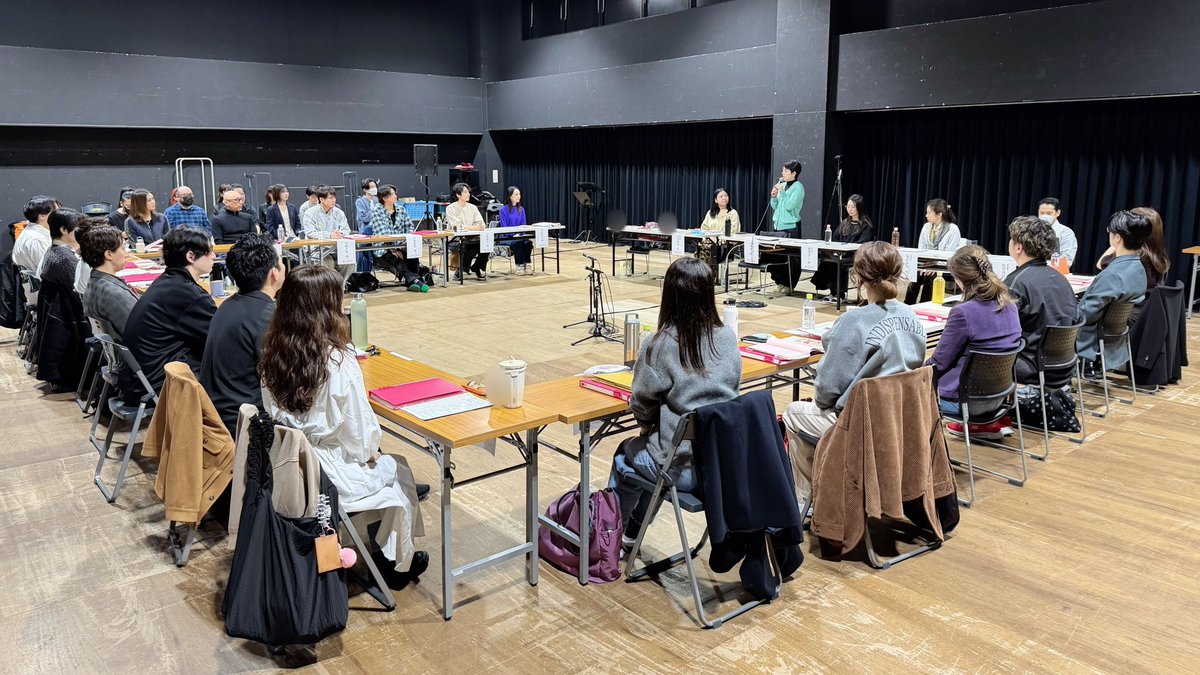 ミュージカル『レッドブック〜私は私を語るひと〜』 tweet media