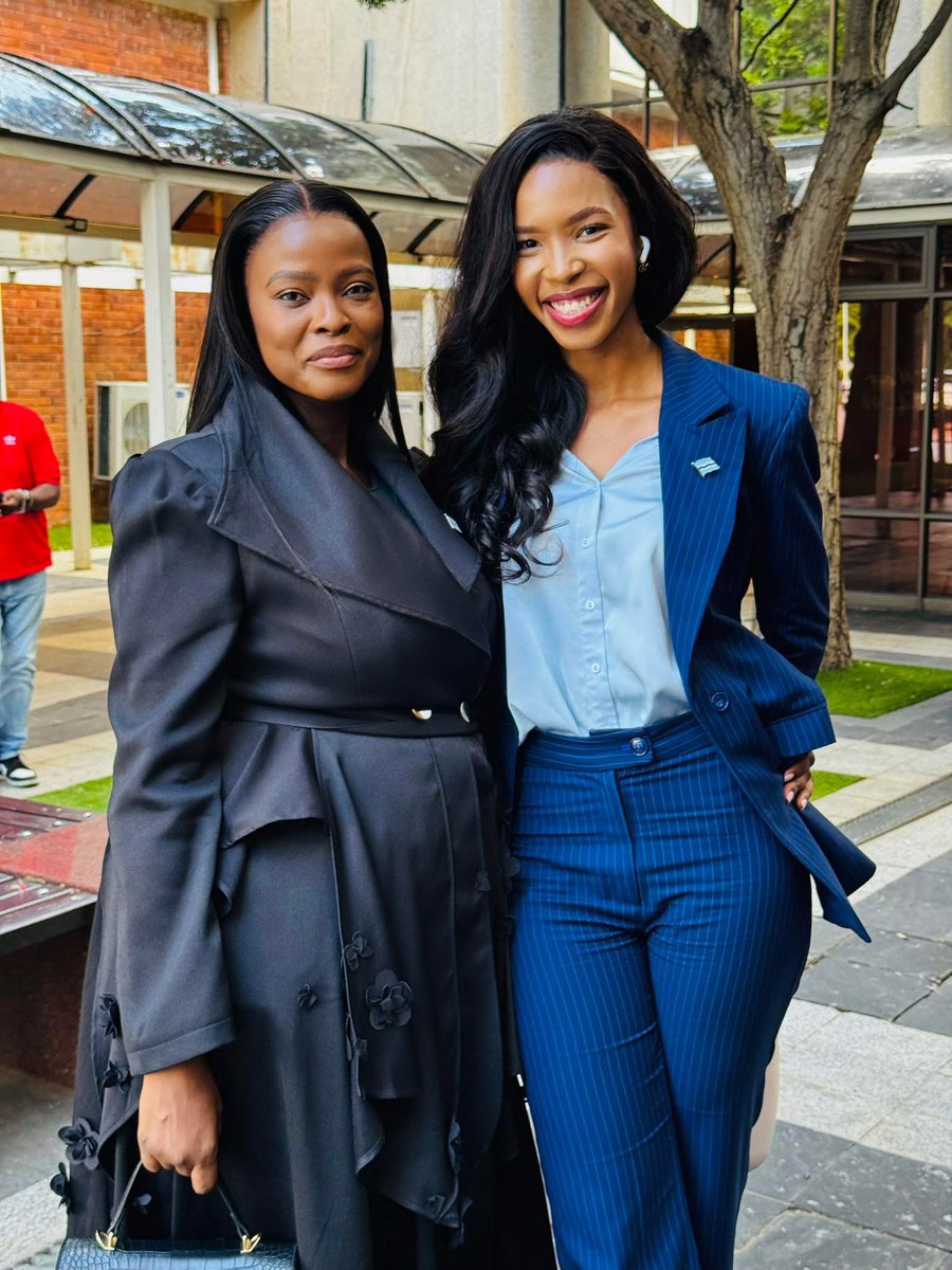 Yarona FM tweet media