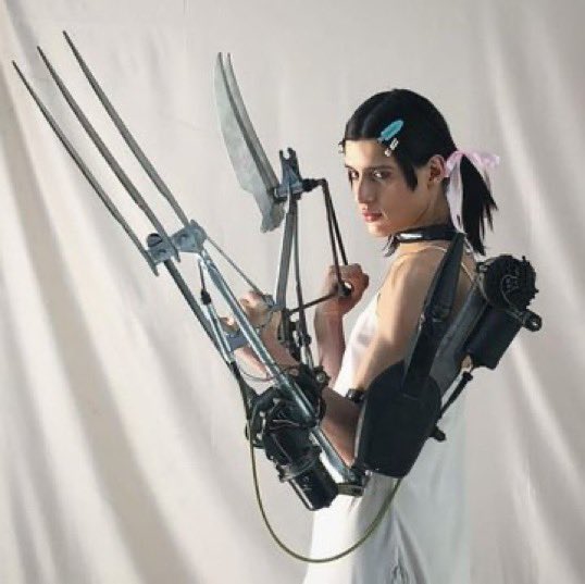 ከለላ tweet media