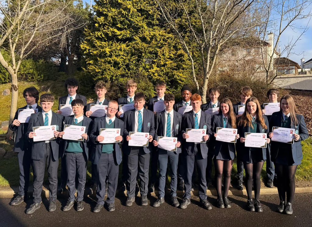 SPBCollegeClaudy tweet media